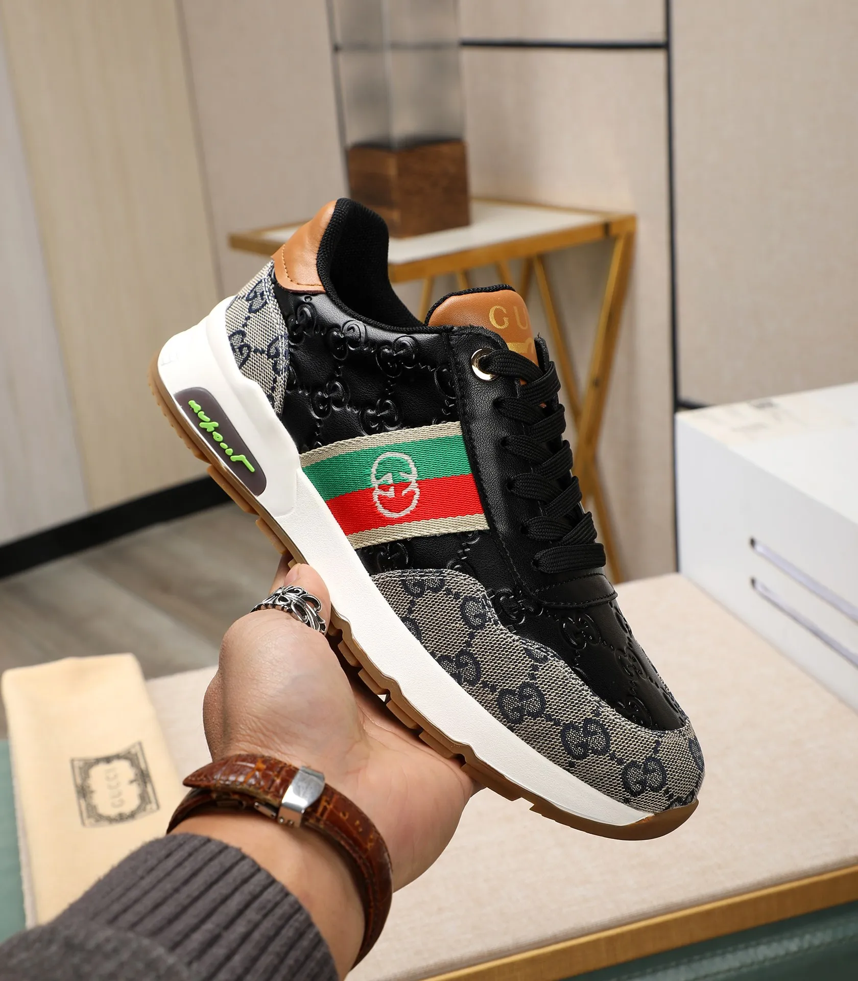 Men's men's shoes💰460 GUCCI🔍🔍2023 latest model On sale at the same time at the counter, original calfskin imported from Italy, genuine leather lining, (high-end, luxury, and class) exquisite workmanship, soles: original soles specially provided by the original factory, ⚠Exclusive double-layer movable molded soles are super comfortable⚠, real photos🎬The real ones are better🔍🔍"High quality·Follow the order" code number 38-44